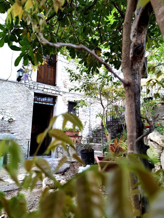 Ai Limiti • 67 • Stonehouse Guest House Palombaro Ngoại thất bức ảnh