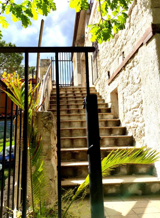 Ai Limiti • 67 • Stonehouse Guest House Palombaro Ngoại thất bức ảnh