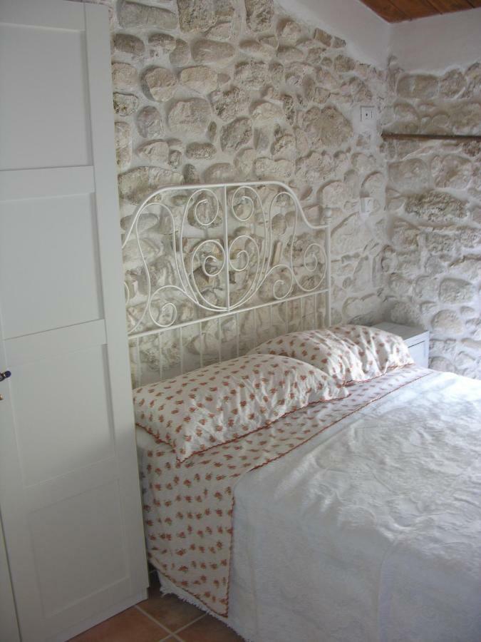 Ai Limiti • 67 • Stonehouse Guest House Palombaro Ngoại thất bức ảnh